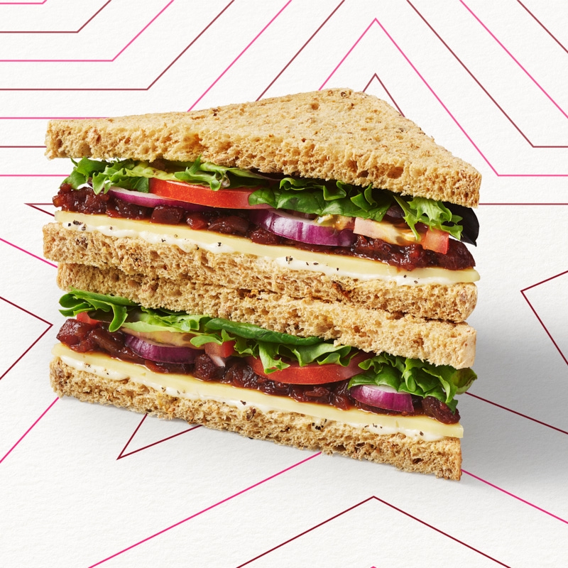 Mature Cheddar & Pickle Sandwich